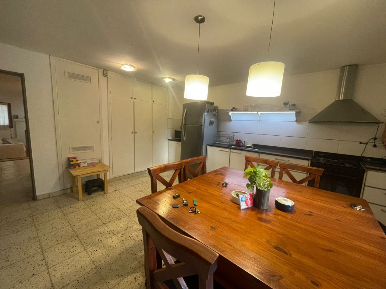 casa en barrio jardin ubicacion privilegiada a una cuadra del paseo del jockey