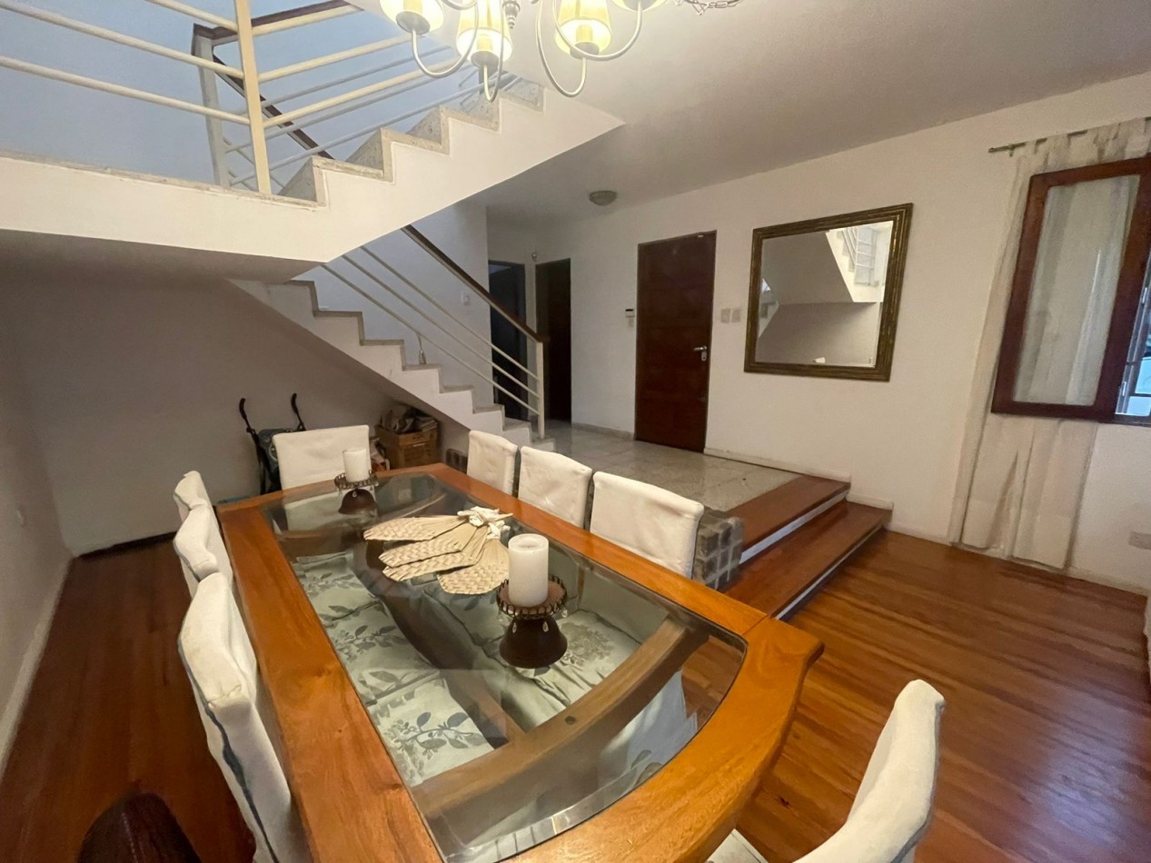 casa en barrio jardin ubicacion privilegiada a una cuadra del paseo del jockey