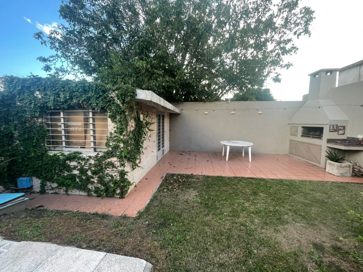 casa en barrio jardin ubicacion privilegiada a una cuadra del paseo del jockey