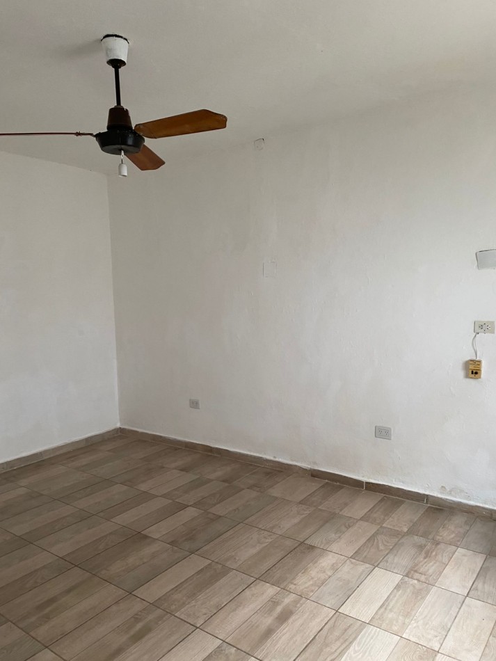 Vendemos Casa de 3 Dormitorios con cochera + Depto de 2 dormitorios en ALTA CORDOBA francisco quevedo al 305