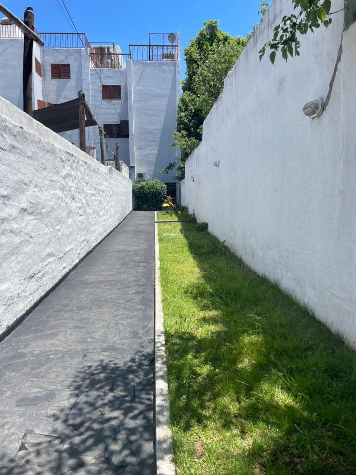 vendo depto de 2 dormitorios con terraza de uso exclusivo en mariano moreno 740 zona centro 