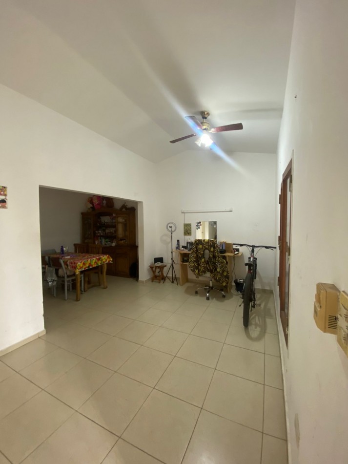 vendo casa de 3 dormitorios appto credito en B parque Republica