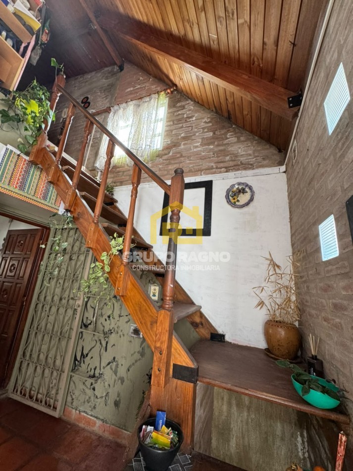 Amplio Duplex con cochera Barrio Crisol