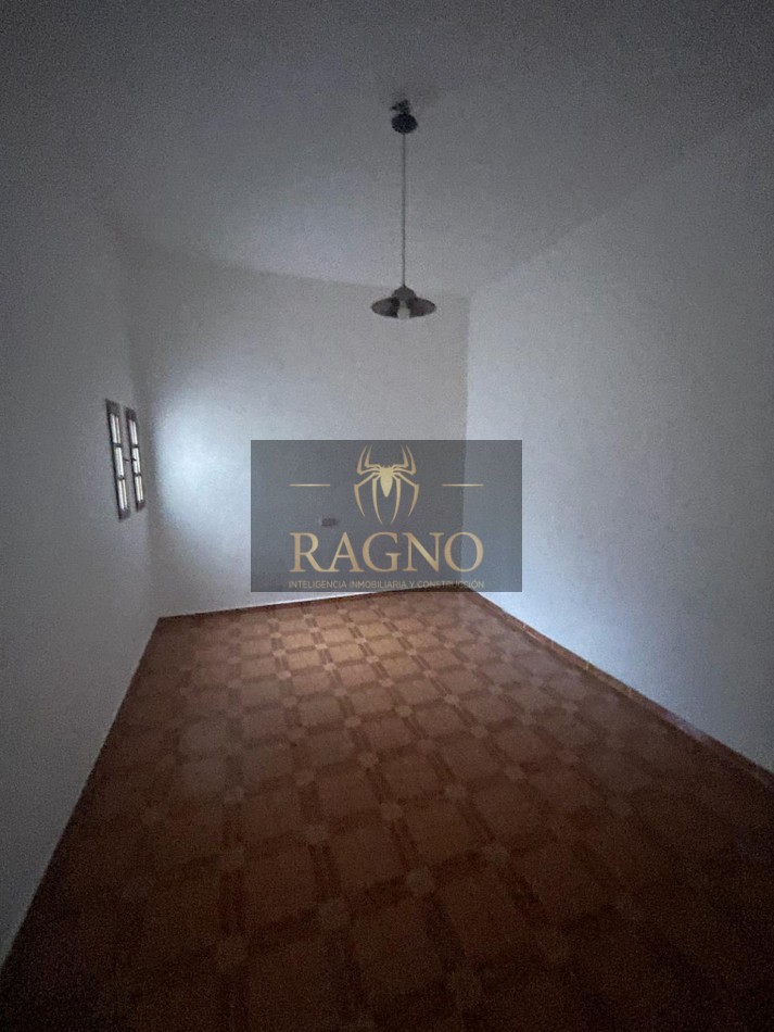 Casa de 2 dormitorios con cochera patio y terraza en Venta en B san Martin Colombres y Federico Brandsen