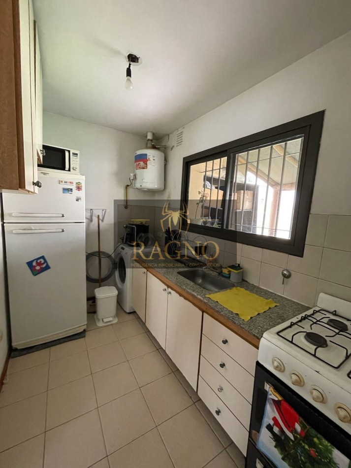 Venta de Casa de dos dormitorios con cochera, en Barrio quebrada de las rosas housing cerrado en av don bosco 6120