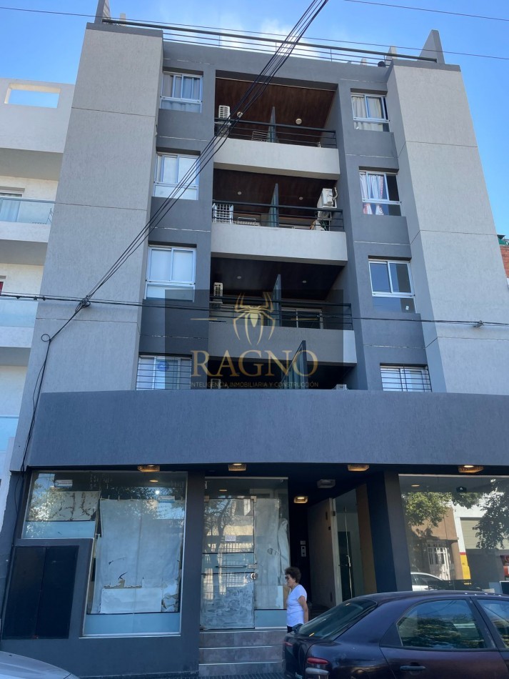 Departamento en venta en B Pueyrredon Mejico 1117 un dormitorio con patio de 39 mts CON ESCRITURA APPTO CREDITO
