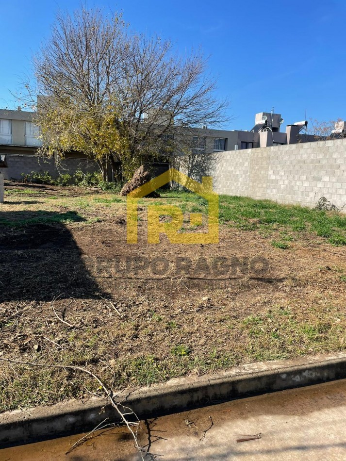 OPORTUNIDAD UNICA EN ZONA SUR! VENDO LOTE EN JARDIN DE LAS TEJAS 300 MTS TODOS LOS SERVICIOS