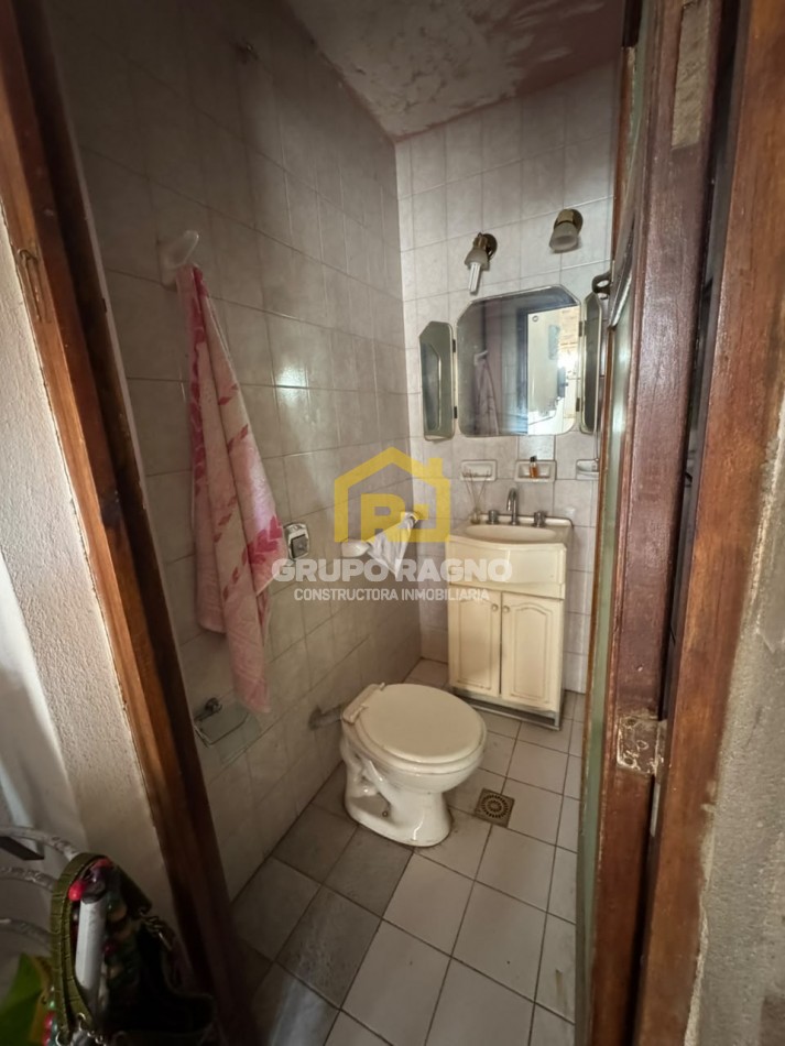 Amplio Duplex con cochera Barrio Crisol