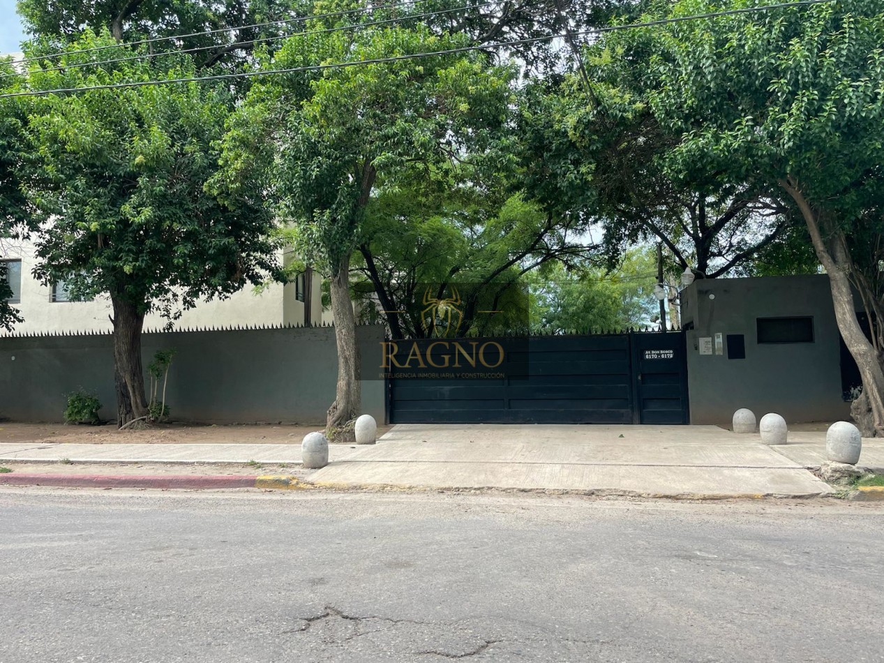 Venta de Casa de dos dormitorios con cochera, en Barrio quebrada de las rosas housing cerrado en av don bosco 6120