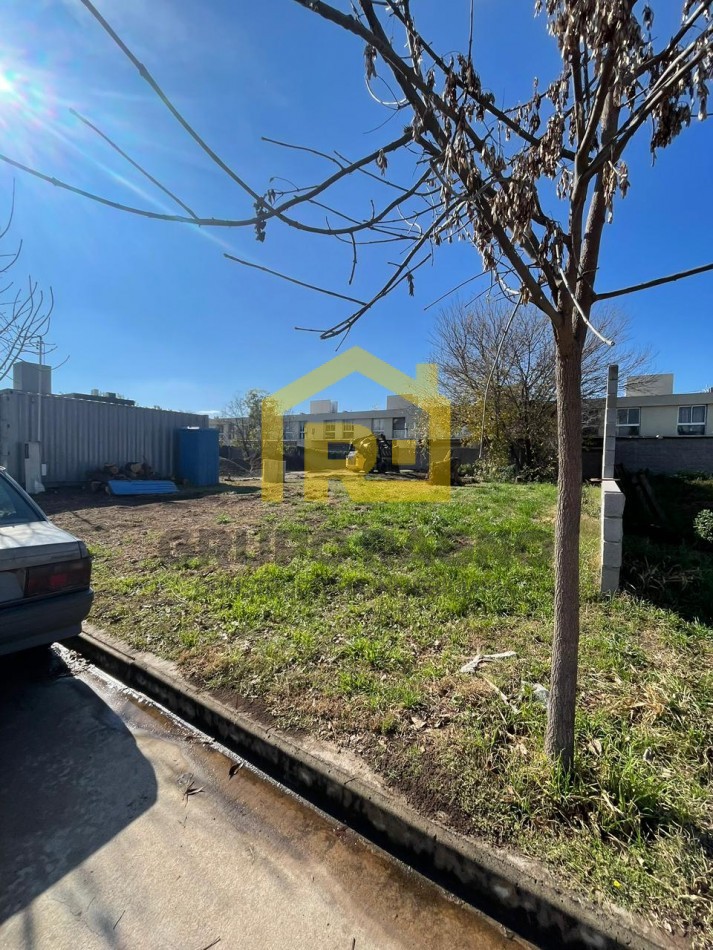 OPORTUNIDAD UNICA EN ZONA SUR! VENDO LOTE EN JARDIN DE LAS TEJAS 300 MTS TODOS LOS SERVICIOS
