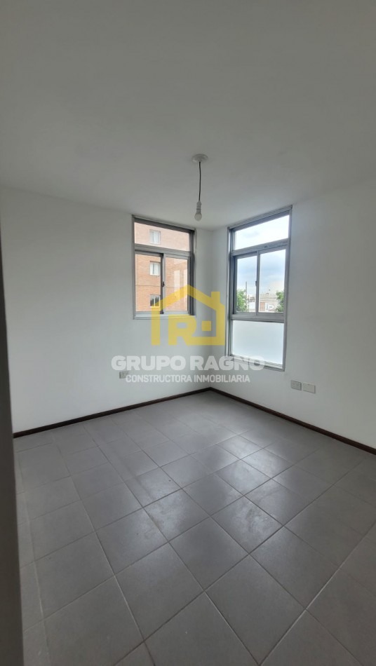 ¡Impecable Departamento 2 dormitorios en Alquiler con cochera, pileta y sum en Pueyrredon Excelente Ubicacion!