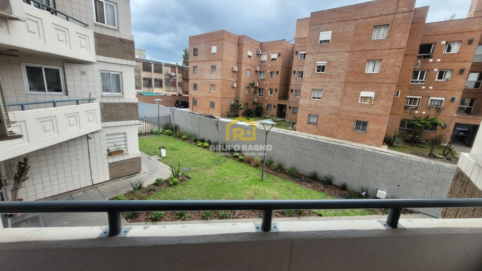 ¡Impecable Departamento 2 dormitorios en Alquiler con cochera, pileta y sum en Pueyrredon Excelente Ubicacion!